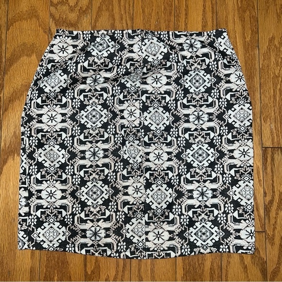 Xhilaration Rose Gold Black Holiday Elegant Mini Skirt Size Small - Picture 7 of 8